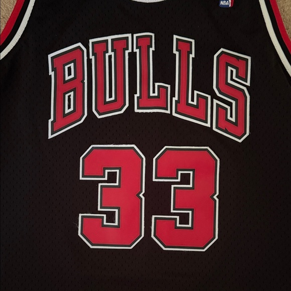 Brand New Mitchell & Ness Scottie Pippen Black Jersey - Picture 7 of 9